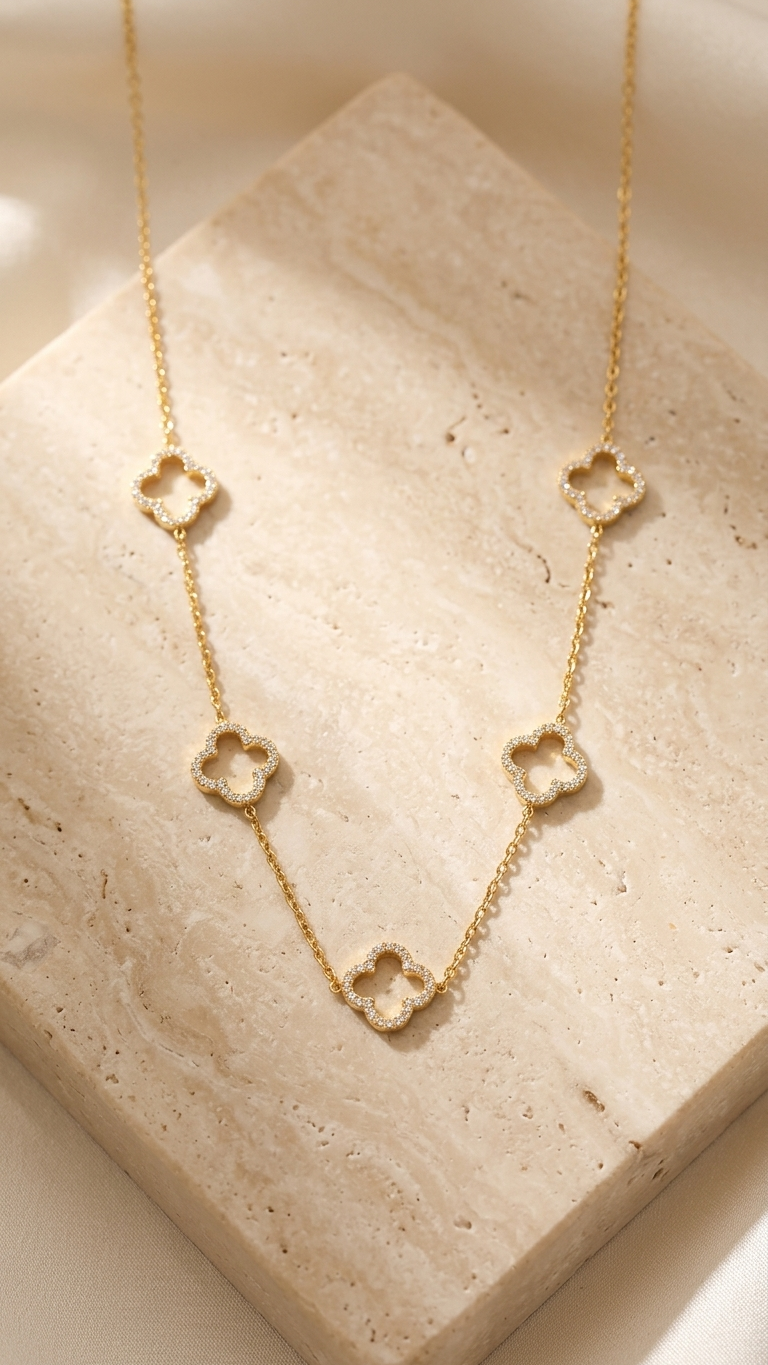 Collier Kara